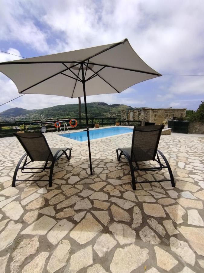 Villa Serenity Vóvikes Exteriör bild